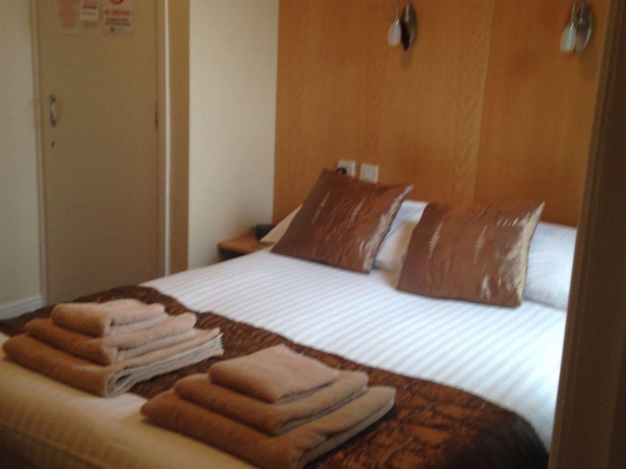 Spindrift Guest House - Adults Only 大雅茅斯 外观 照片