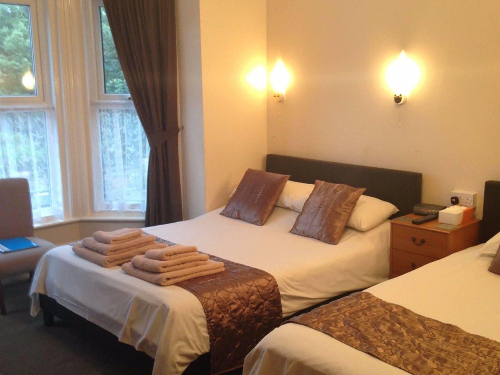 Spindrift Guest House - Adults Only 大雅茅斯 外观 照片